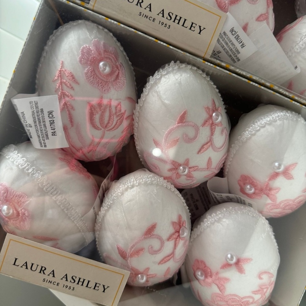 Laura Ashley 6 feet of Easter eggs garlands